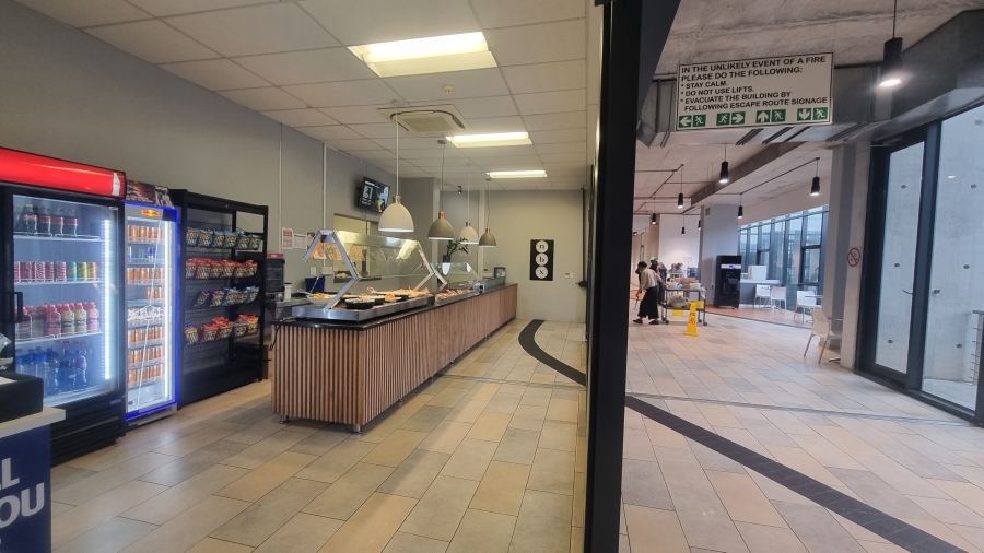To Let Commercial Property for Rent in Woodstock Western Cape